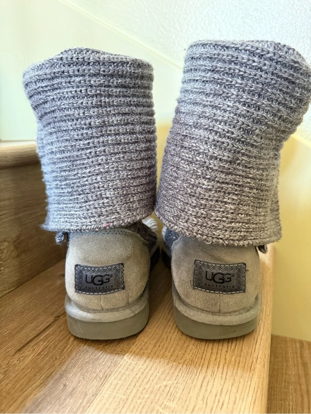 UGG Classic Cardy Gray Knit Convertible Boots Women’s Size 10